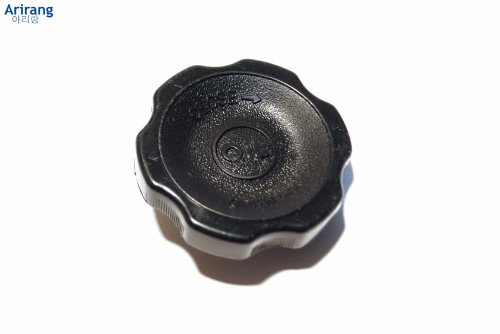 ARIRANG ARG157016 Крышка маслозаливной горловины Hyundai (Accent 94-99)