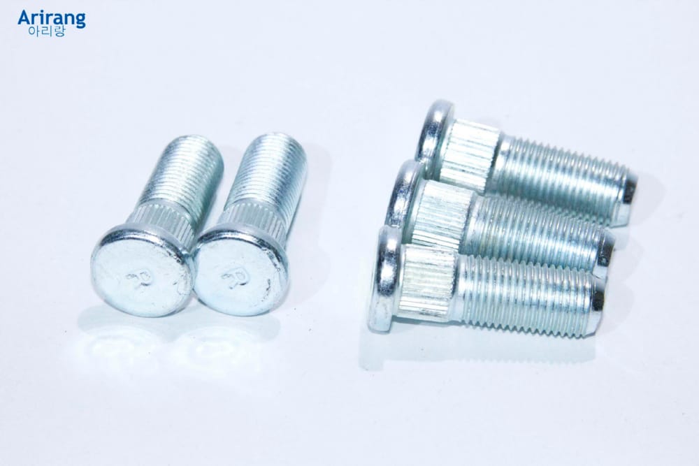 ARIRANG ARG176095 Шпилька колесная задняя M12x1.25x39 Chevolet (Aveo)