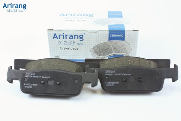 ARIRANG ARG281605 Колодки дискового тормоза перед. Renault (Clio IV 15-, Sandero 13-18, Logan II 13-), Lada (Xray)