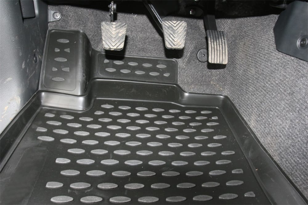 AUTOFAMILY CARMIT00003 Коврики 3D в салон MITSUBISHI L200, 2015->, Бюджетная комплектация, 4 шт. (полиуретан)