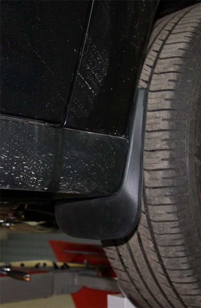 AUTOFAMILY NLF3528F13 Брызговики передние (ком-кт 2 шт) (полиуретан)