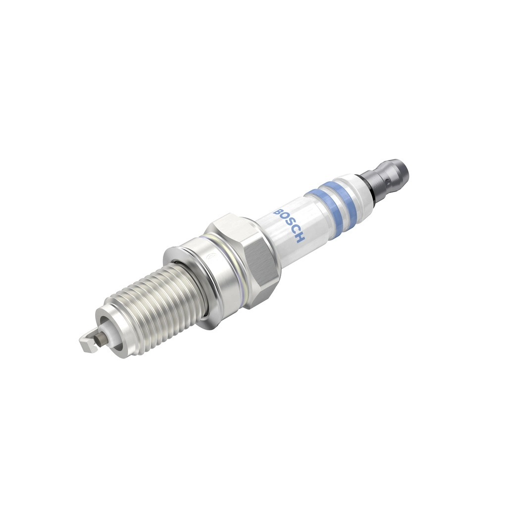 BOSCH 0242135515 Свеча зажигания YR7DC+