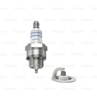 BOSCH 0242240846 Свеча зажигания WSR6F