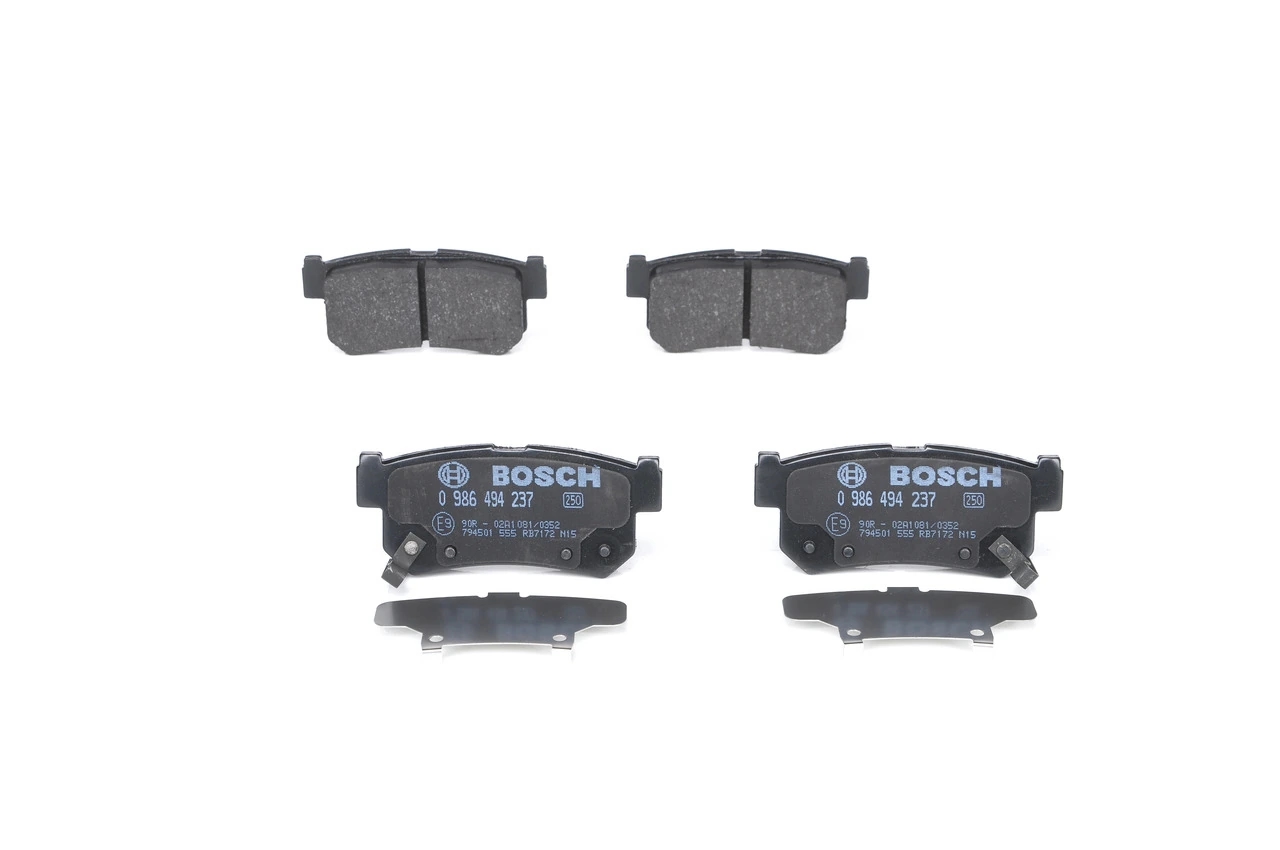 BOSCH 0986494237 Колодки тормозные SSANGYONG REXTON 02-/KYRON 05-/ACTYON 05- задние