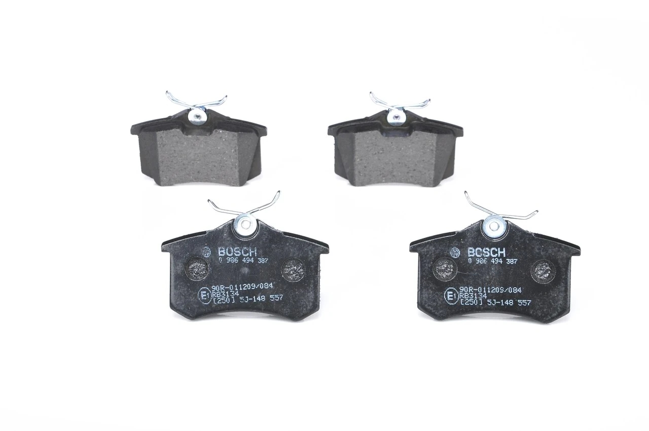 BOSCH 0986494387 Колодки тормозные дисковые зад
