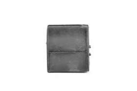 BSG AUTO PARTS BSG65700022 Втулка переднего стабилизатора / OPEL Corsa-D