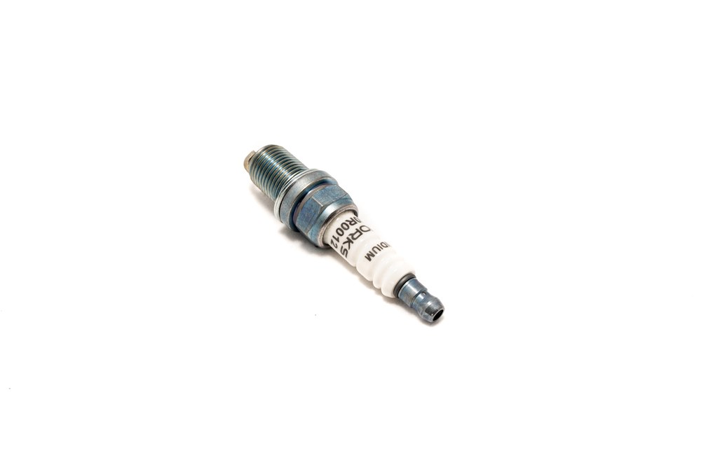 CWORKS E180R0012 Свеча зажигания (IRIDIUM)