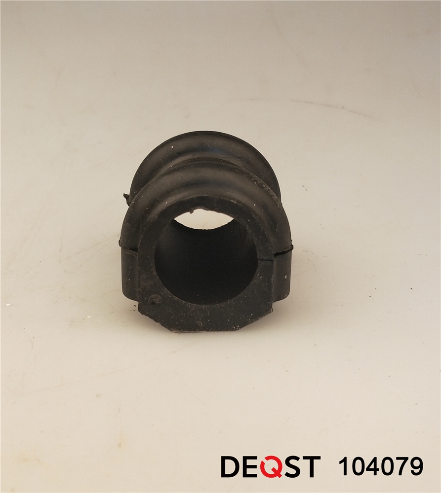 DEQST 104079 Втулка стабилизатора передняя Hyundai/Kia KIA SPORTAGE (2010>)