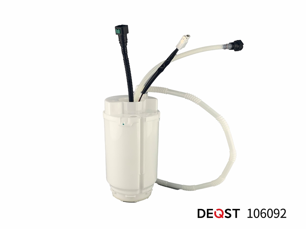 DEQST 106092 Насос топливный электрический VW TOUAREG 3.2/3.6/4.2 02