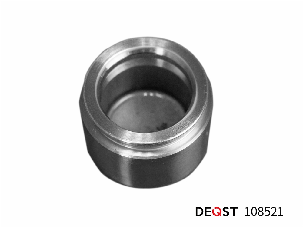 DEQST 108521 Поршень тормозного суппорта переднего (O 43mm, суппорт Sumitomo). Применяемость: TOYOTA Land