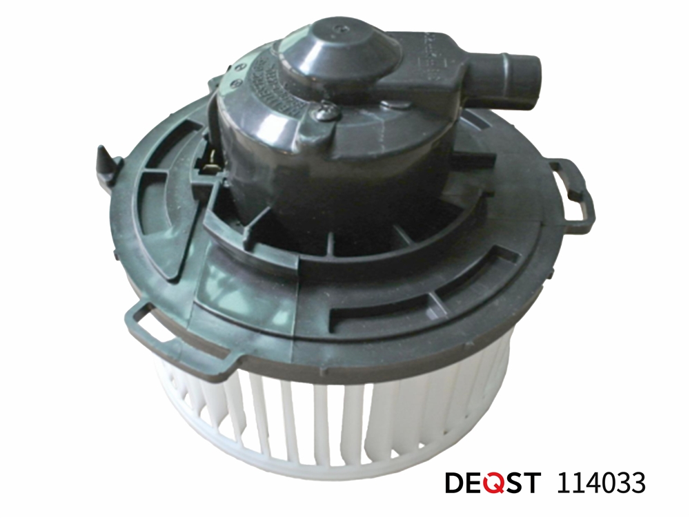 DEQST 114033 Вентилятор отопителя MAZDA 3 (BK14) Хэтчбэк 10.03-05.09