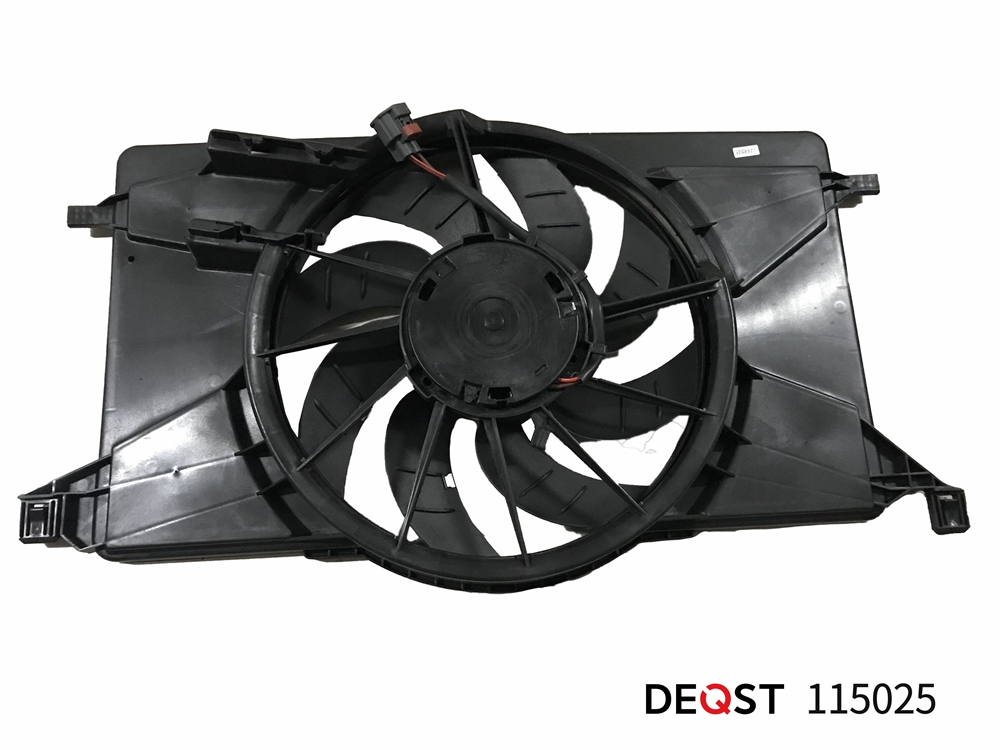 DEQST 115025 Электровентилятор FORD FOCUS III 04.11- 115025
