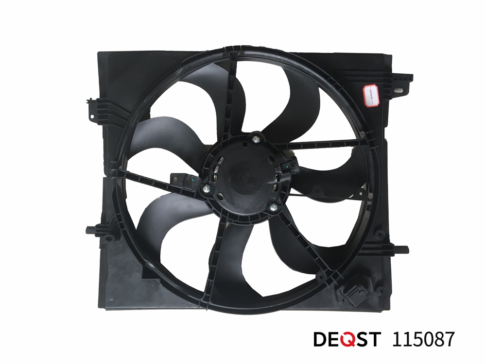 DEQST 115087 Электровентилятор NISSAN QASHQAI (J11) 12.13- 115087