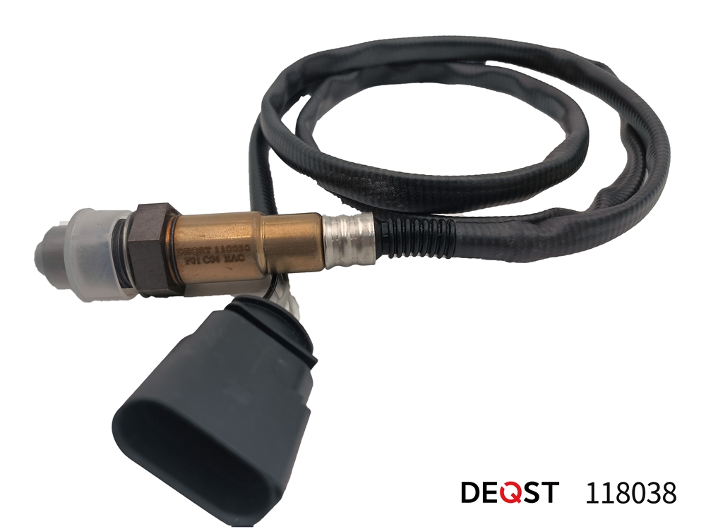 DEQST 118038 Датчик кислорода VW TOUAREG (7P5) 04,10- 3.0 V6 FSI
