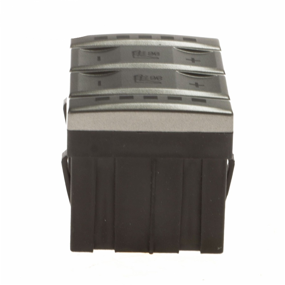 FORD 1556672 Переключатель