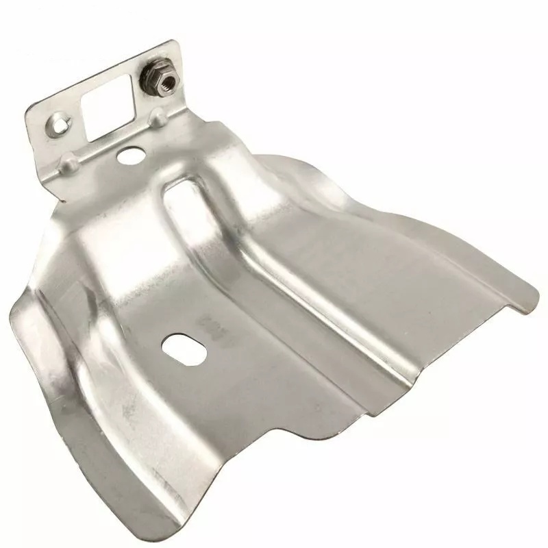 FORD 1685886 Передний кронштейн крыла, LH