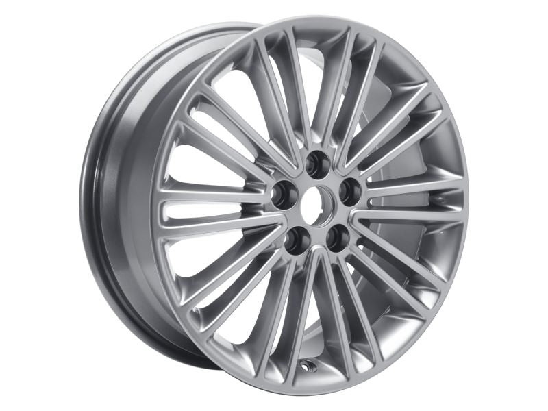 FORD 1880380 Колесо, Включает гайки крепления колеса, вентиль и колпак, Комплект будет доступен, пока не израсходуются все позиции на складе. если недоступно, заказывайте подетально.