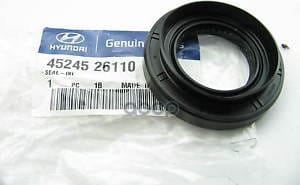 HYUNDAI-KIA 4524526110 Сальник привода прав А/Т