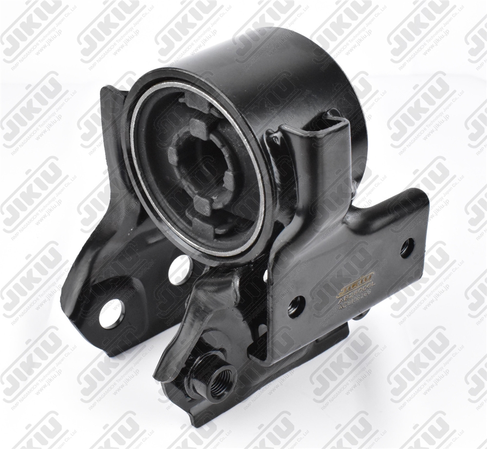 JIKIU AB28006L Сайленблок с кронштейном