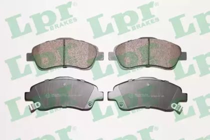 LPR 05P1114 Колодки тормозные TOYOTA AVENSIS 03>/COROLLA VERSO 1.8/2.0D/2.2D пер.