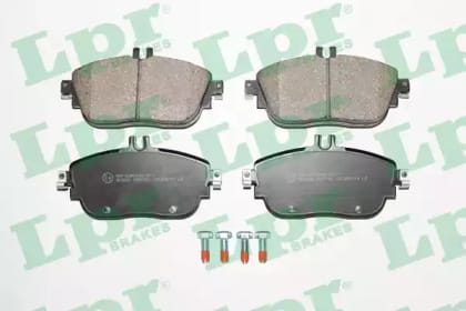 LPR 05P1781 Колодки тормозные MERCEDES A(W176) 12-/B(W246) 11- передние L 144мм