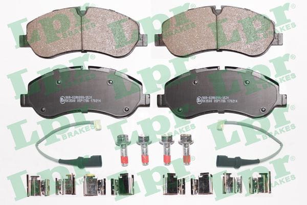 LPR 05P1786A Колодки тормозные дисковые