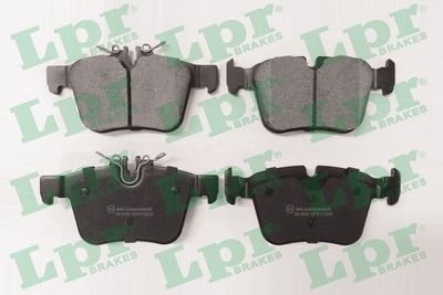 LPR 05P2020 Колодки тормозные MERCEDES W205 14- задние