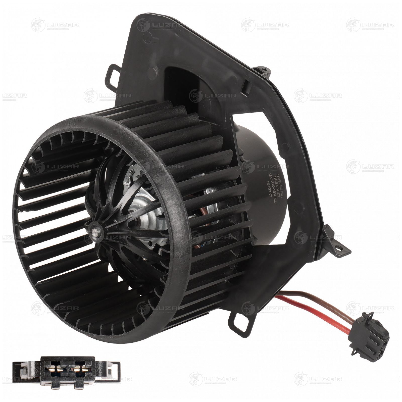 LUZAR LFH1838 Мотор отопителя VW T5 -A/C 03-