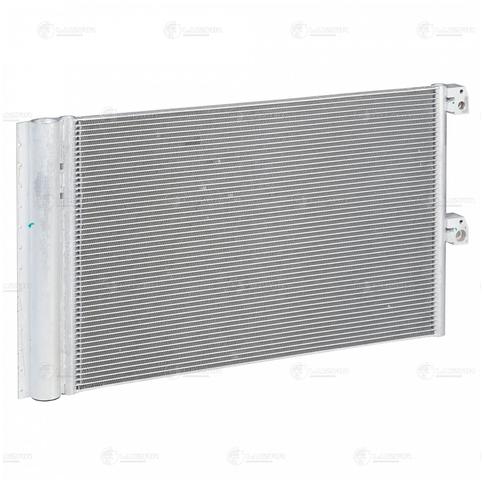LUZAR LRAC0123 Конденсатор с ресивером ШевиНива LRAC0123