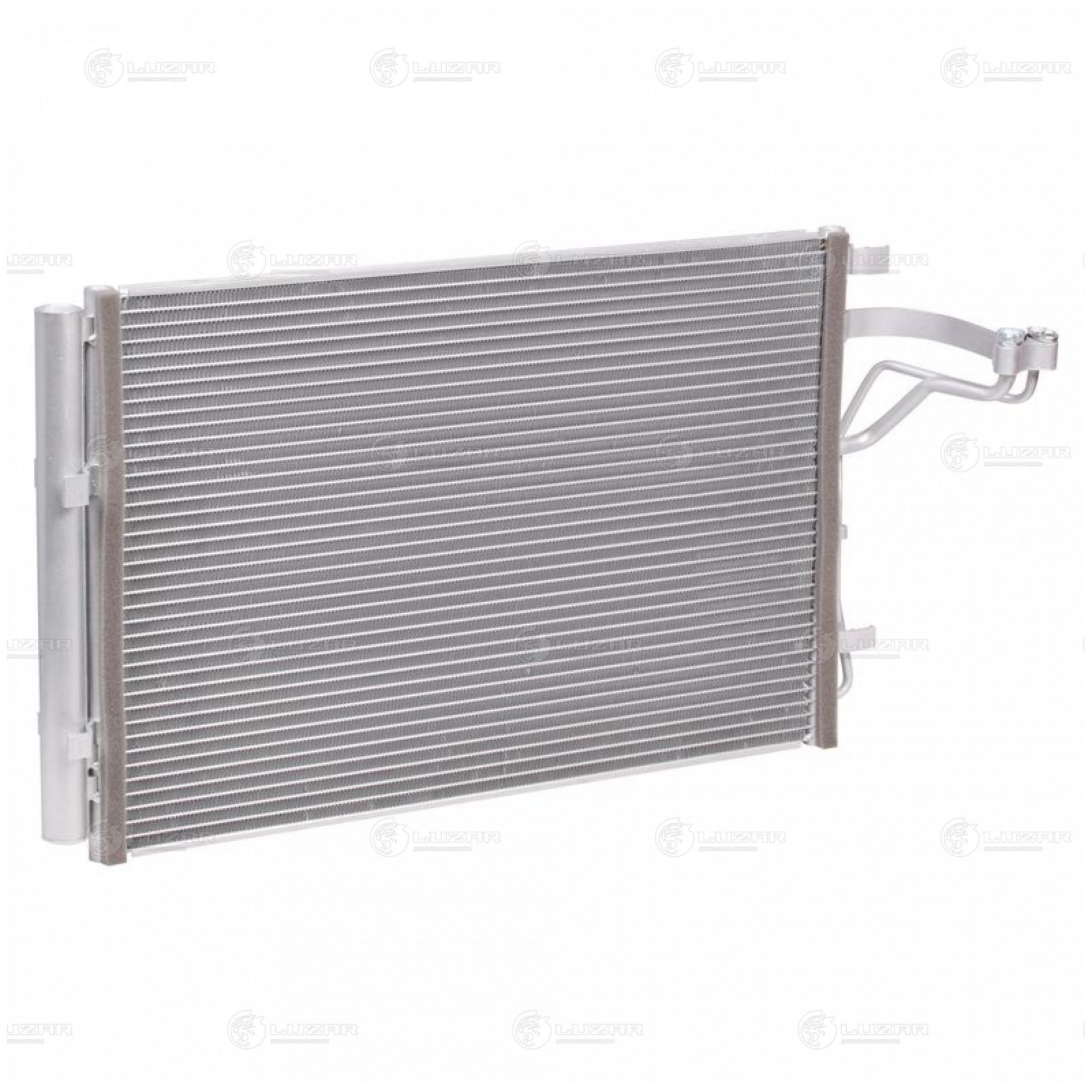 LUZAR LRAC0819 Радиатор кондиц. с ресивером для а/м Kia Soul II (14-) 1.6i/2.0i LRAC0819