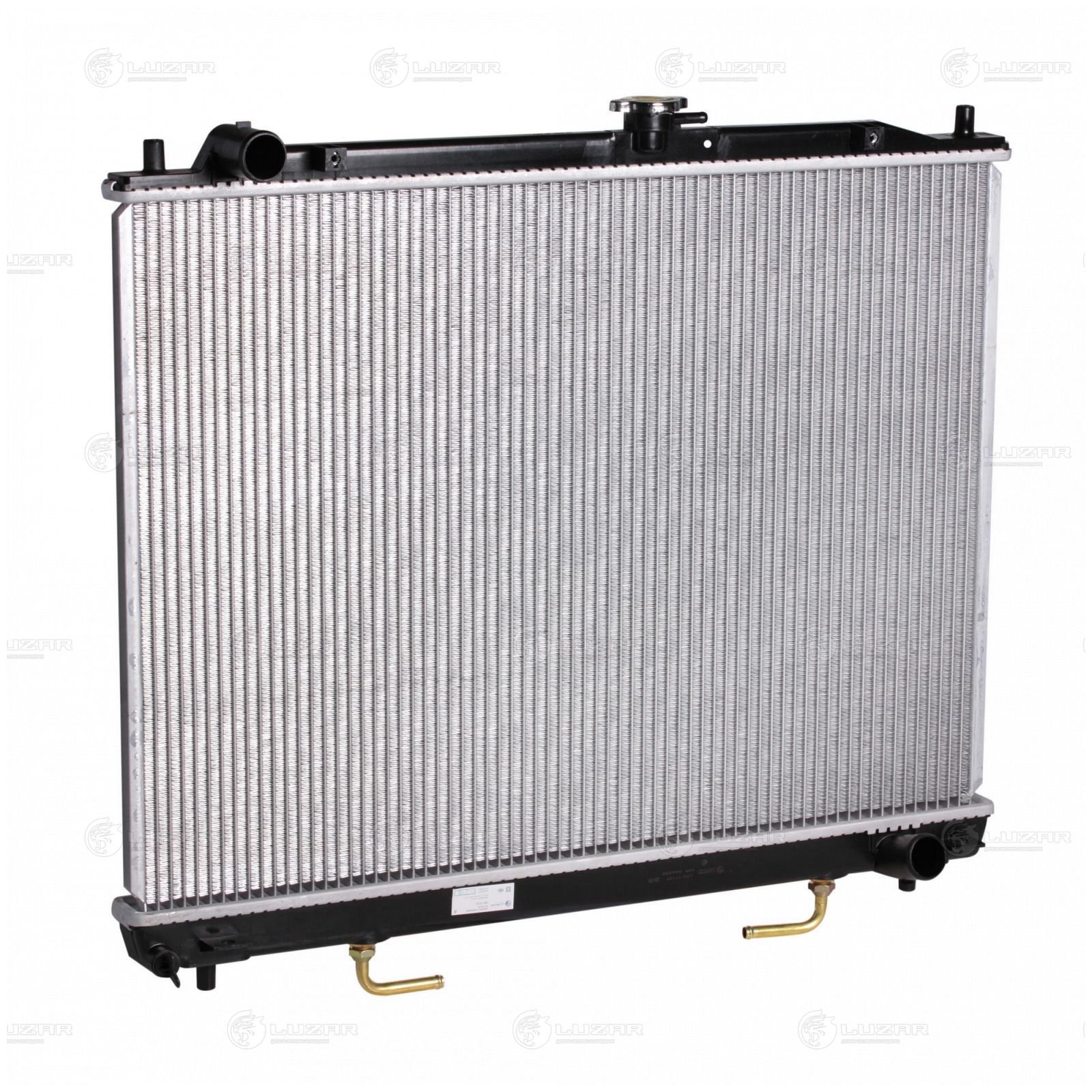LUZAR LRC11151 Радиатор MITSUBISHI PAJERO 3.0-3.8 00-/06-