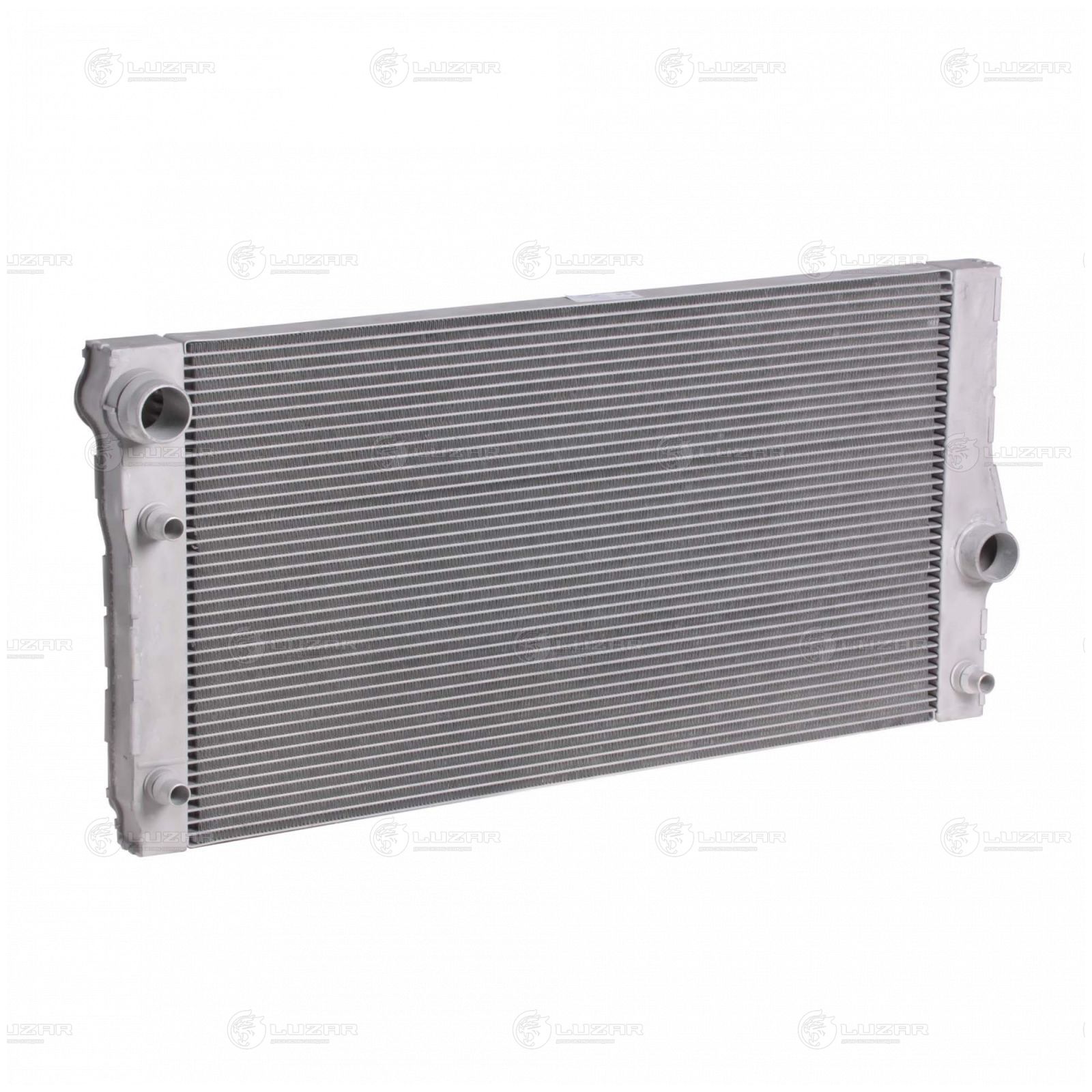 LUZAR LRC26125 Радиатор BMW F07/F10/F11 3.0 A/T 09-