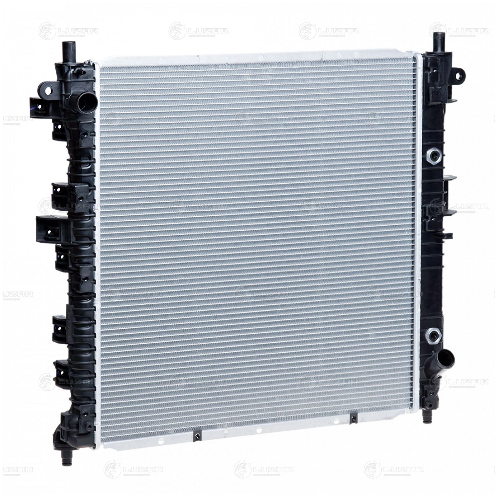 LUZAR LRC17131 Радиатор SSANGYONG ACTYON 2.0-2.3 06-
