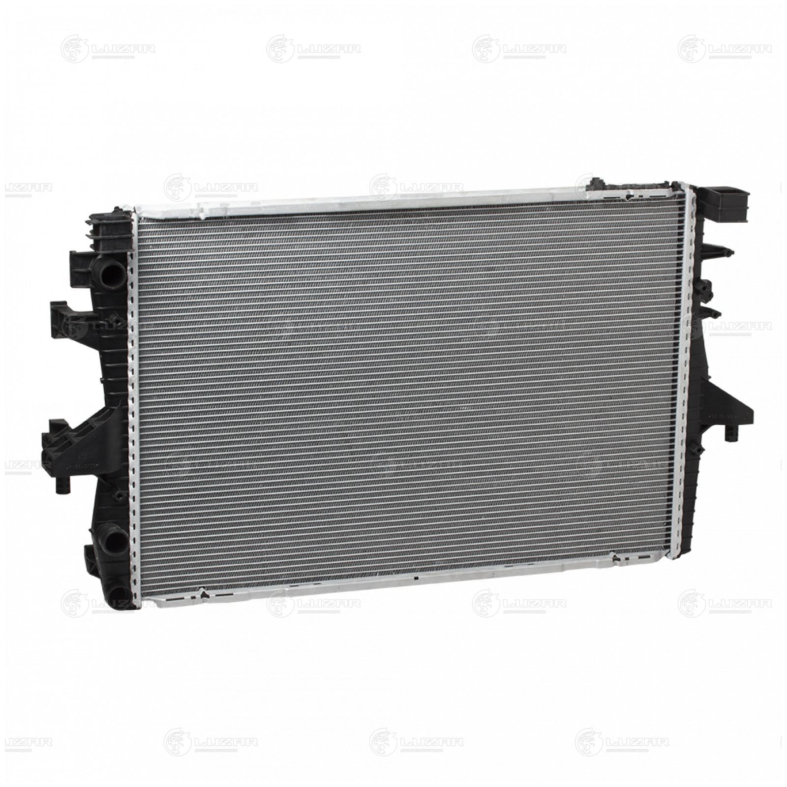LUZAR LRC18H7 Радиатор охл. для а/м VW Transporter T5 (03-) 2.0i/3.2i/1.9TDi (LRc 18H7)