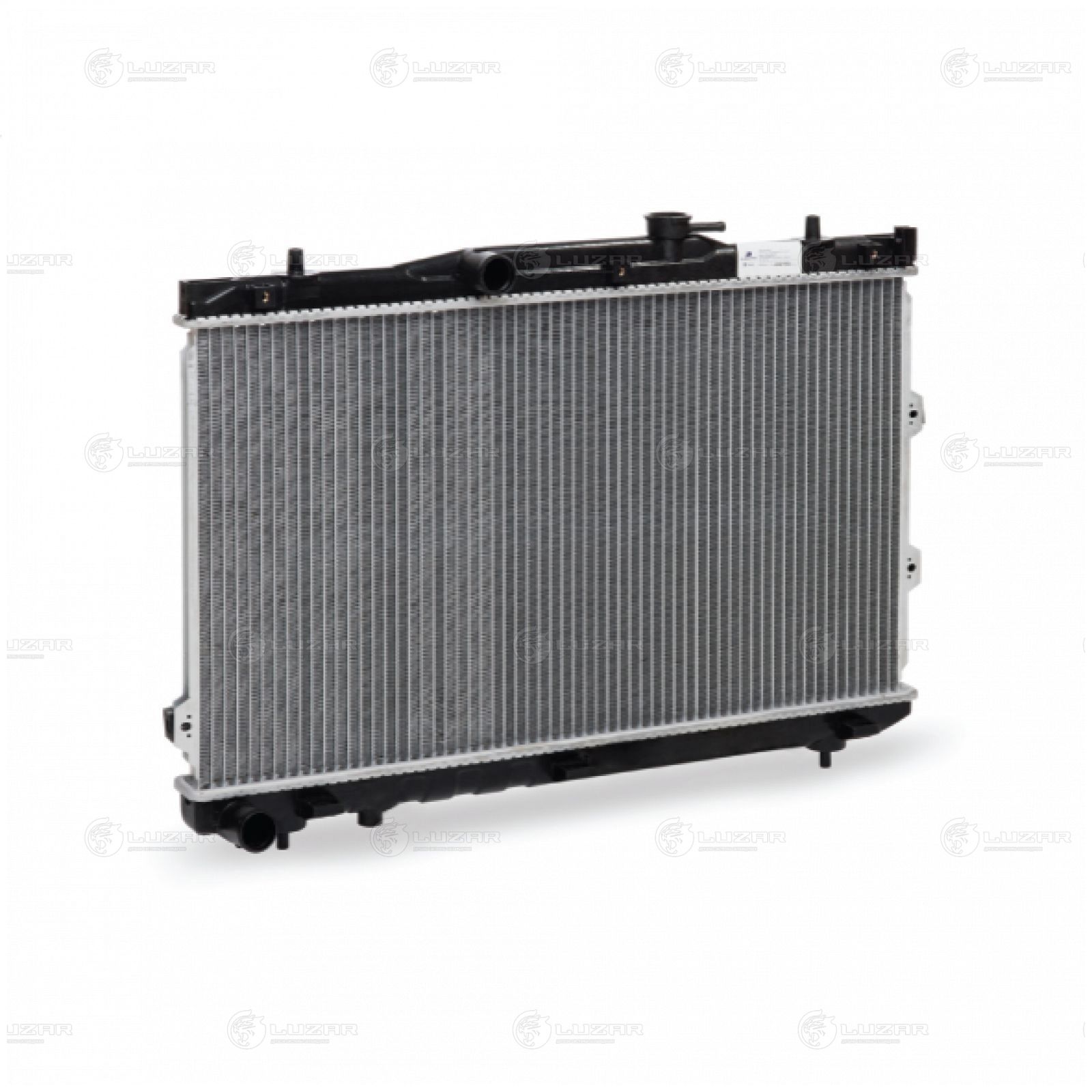 LUZAR LRCKICE04100 Радиатор KIA CERATO/SPECTRA 1.6/2.0 M/T 04-