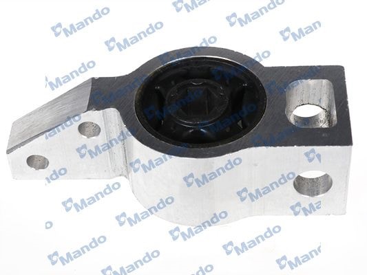 MANDO MCC015291 Сайлентблок лев VW GOLF VI (5K1)