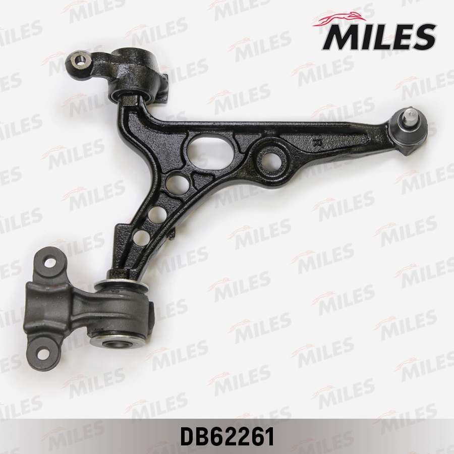 MILES DB62261 Рычаг CITROEN JUMPY/PEUGEOT 806/EXPERT пер.подв.нижн.прав.