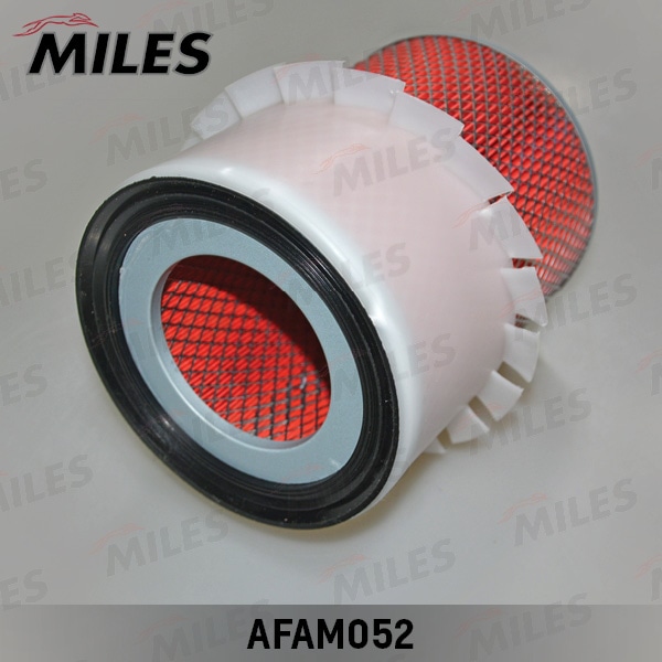 MILES AFAM052 Фильтр воздушный MITSUBISHI PAJERO 2.8TD/3.0V6 94-