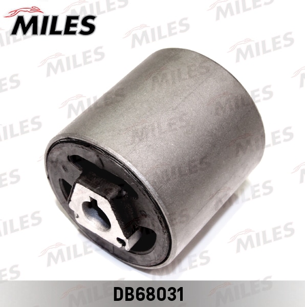 MILES DB68031 Сайлентблок рычага пер. подвески BMW X5