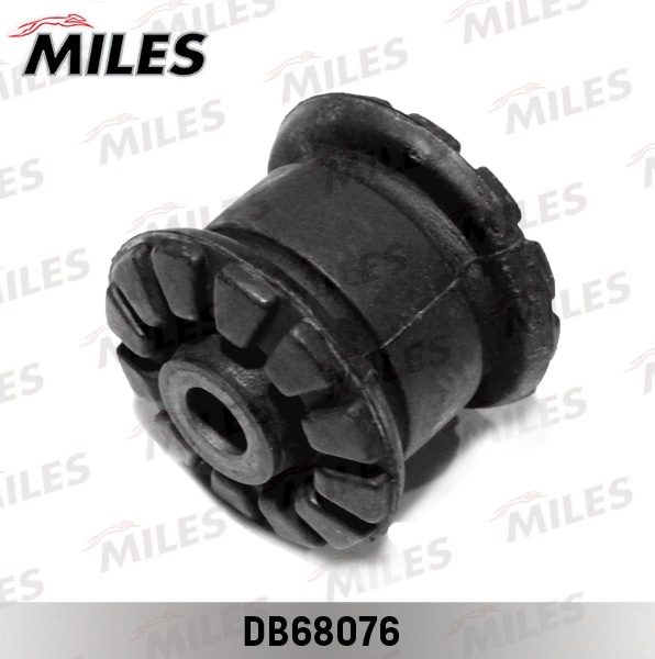 MILES DB68076 Сайлентблок рычага AUDI 80 без ГУР пер.подв.
