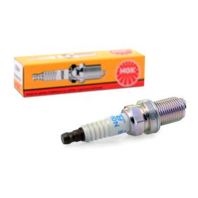 NGK-NTK 3584 3584 / BKR6EKUB Свеча зажигания AUDI: A4, A6, A8, VW: PASSAT B3, B5