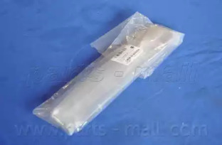 PARTS-MALL P1ZA013 Прокладка коллектора впускного HYUNDAI SONATA(EF) 98-00 P1Z-A013