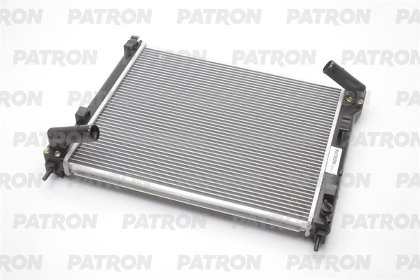 PATRON PRS4443 Радиатор системы охлаждения паяный NISSAN: JUKE 1.6 (F15/F15E) 10-